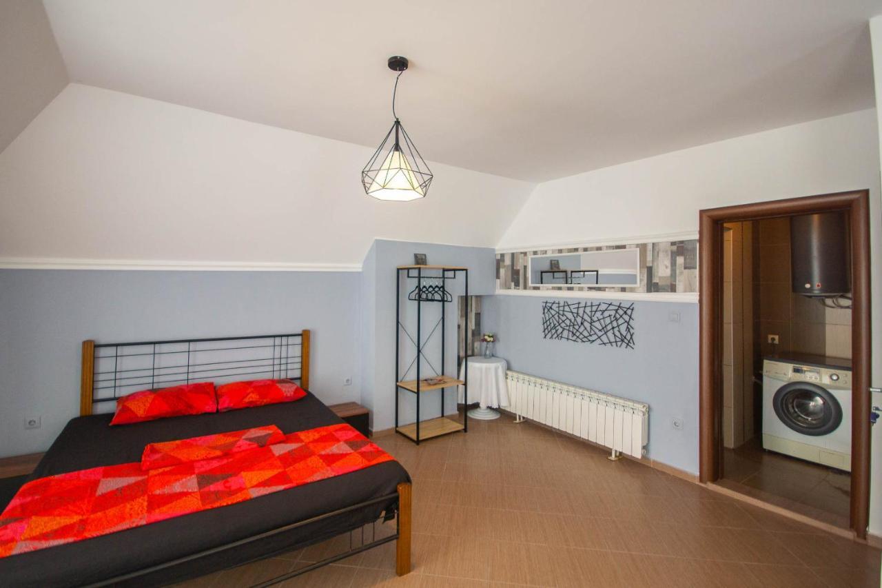Hotel Czech Rhapsody Nesebar Bagian luar foto